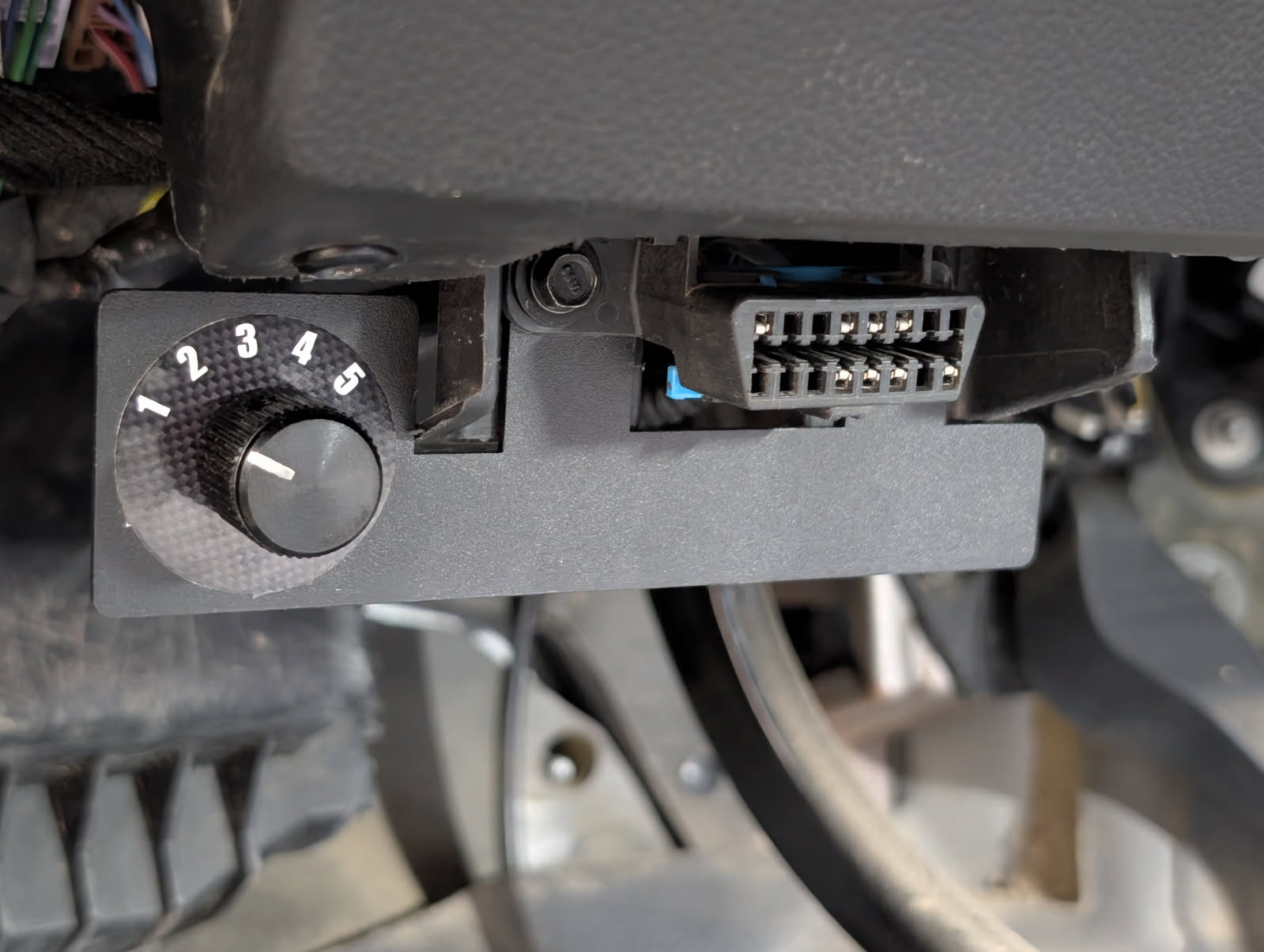 SOTF Switch Bracket for 2011-2019 Duramax